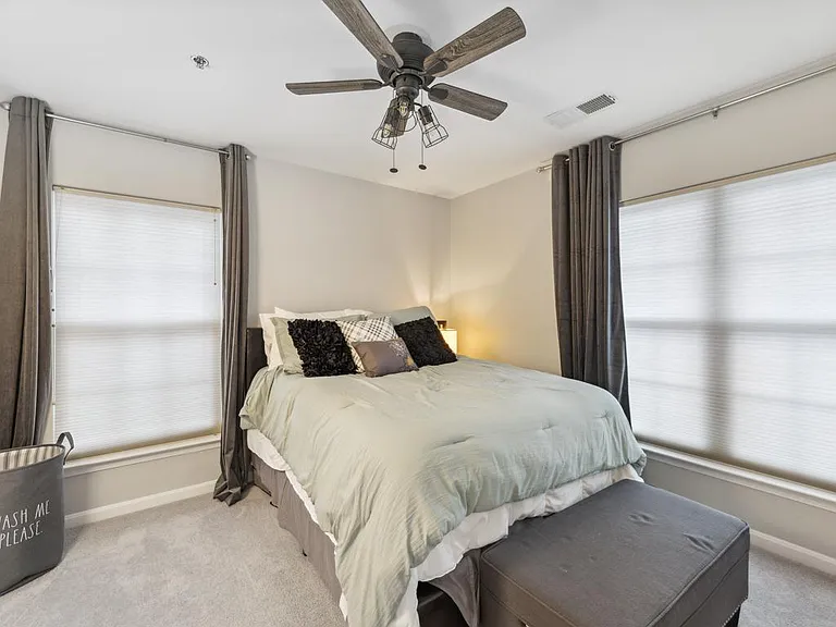 3526 Huntley Manor Ln — Photo 12