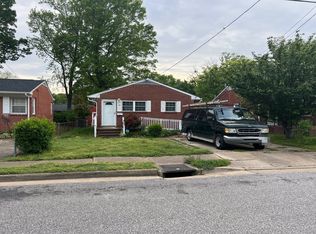 821 Teach St, Hampton, VA 23661
