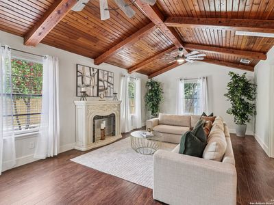 701 W Magnolia Ave, San Antonio, TX, 78212