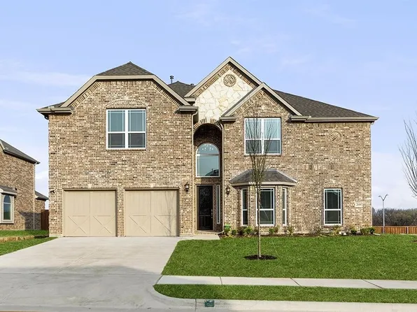 2610 White Plains Dr, Midlothian, TX 76065