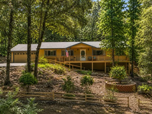 13901 Druid Ln, Pine Grove, CA 95665