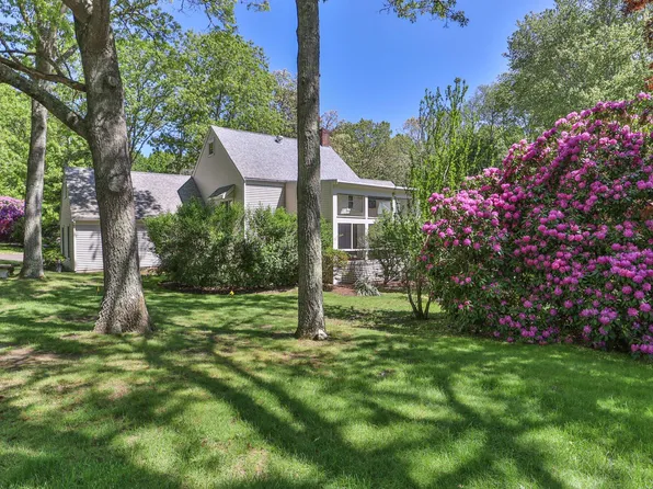 86 Holly Ridge Drive, Sandwich, MA 02563