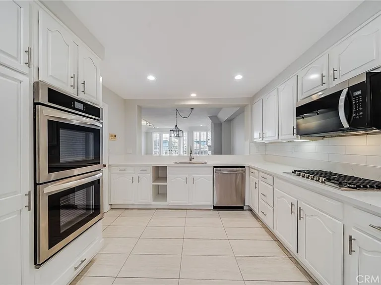 34300 Lantern Bay Dr #25 — Photo 4
