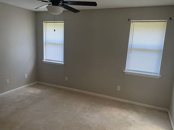 4th image of 2605 Martingale Ct