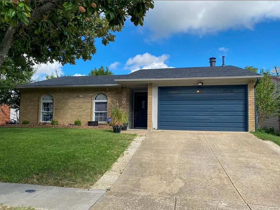 1st image of 10211 Sweet Gum St