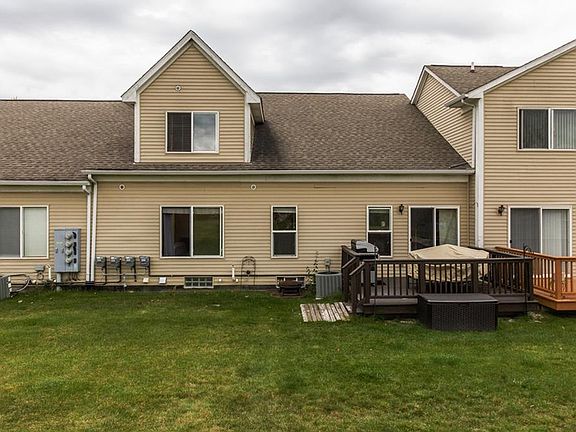 2nd image of 29743 Monterey Cir #1