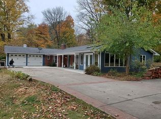 89 Allendale, Terre Haute, IN 47802