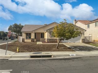 1822 Blue Spruce Ct, Perris, CA 92571