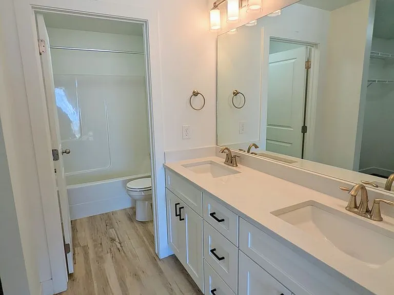 566 Lewski Lane - Residential — Photo 15