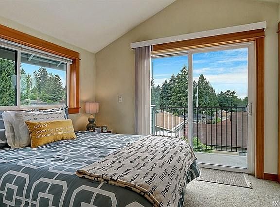 High ceilings and ADDITIONAL patio in master bedroom