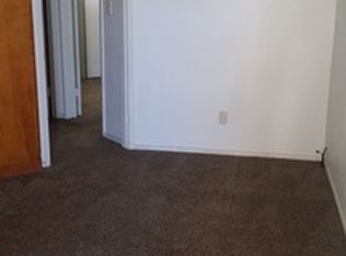 10 E 18th St APT 6, Merced, CA 95340