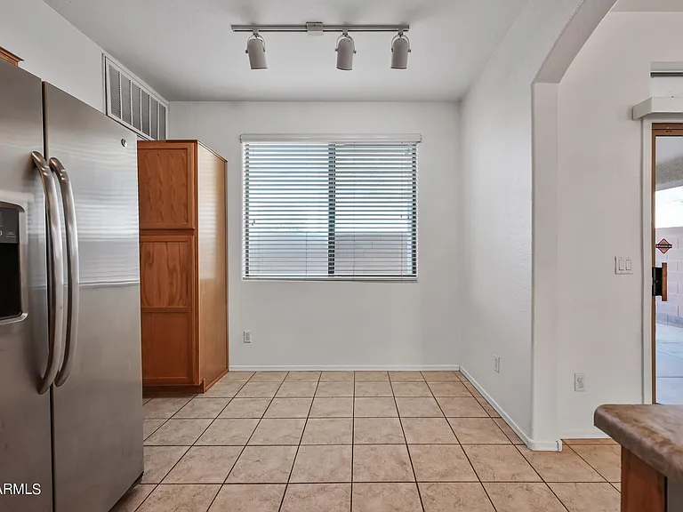14314 W Cora Ln — Photo 11