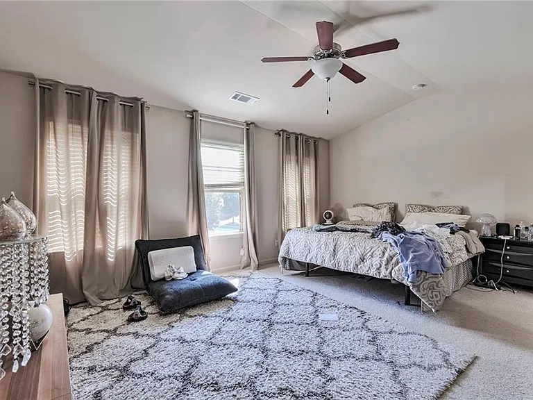 566 Jody Pl — Photo 30