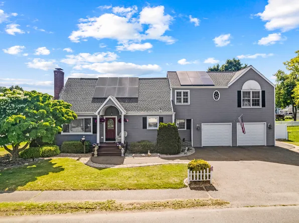 138 Shawmut Avenue, North Haven, CT 06473