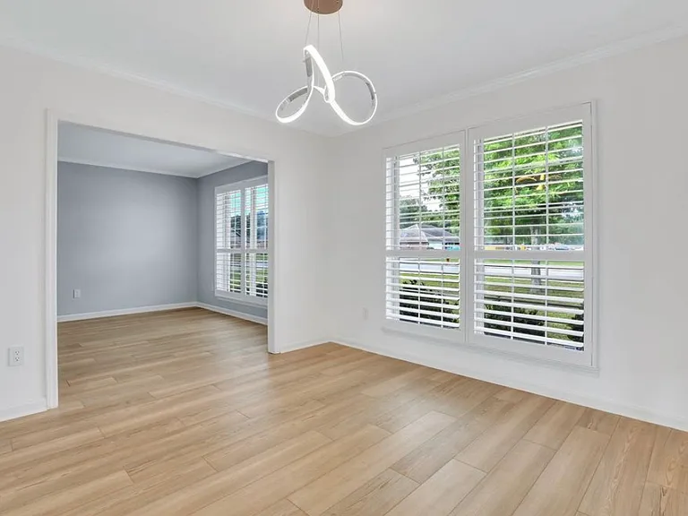 138 Wayfair Ln — Photo 6