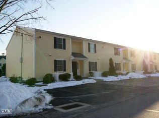 6 Silvermine Ave APT 11, Norwalk, CT 06850