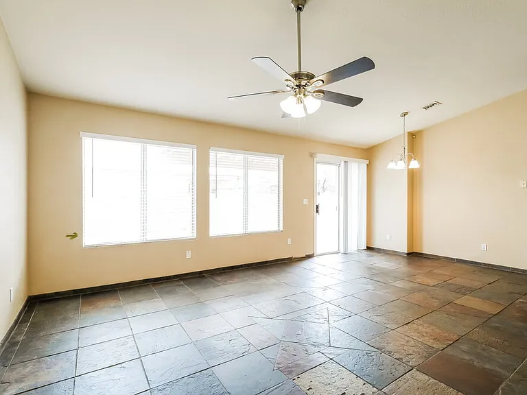 7519 W Summer Sky Dr — Photo 8