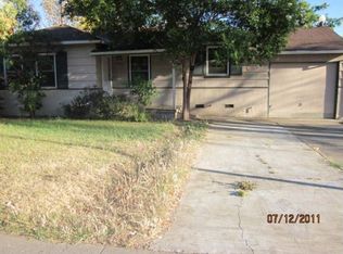 5620 Fruitridge Rd, Sacramento, CA 95820