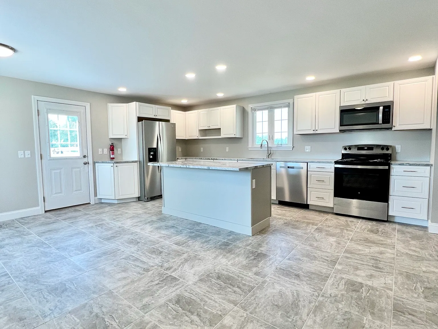 110 East Street - 1 — Photo 3