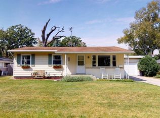 1006 Grove St, Fort Atkinson, WI 53538