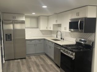6223 W Wabansia Ave #B, Chicago, IL 60639