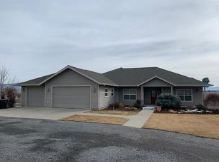 110 Montair Dr, Montague, CA