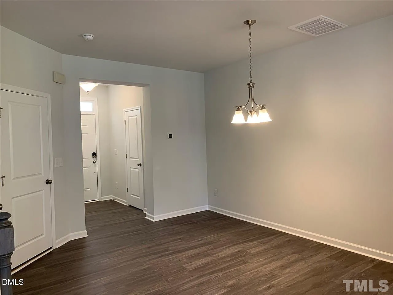 3 bed, 2.5 bath, $2,350 — Photo 2