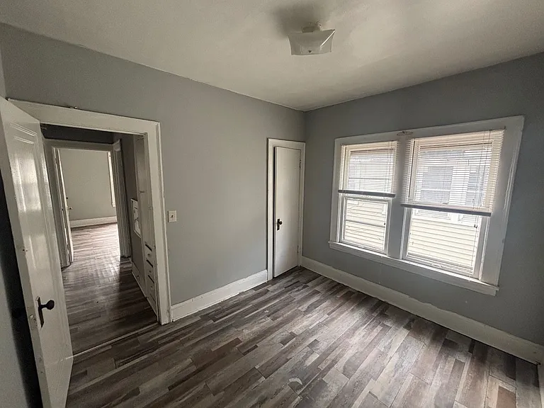 12702 Iowa Ave. — Photo 12