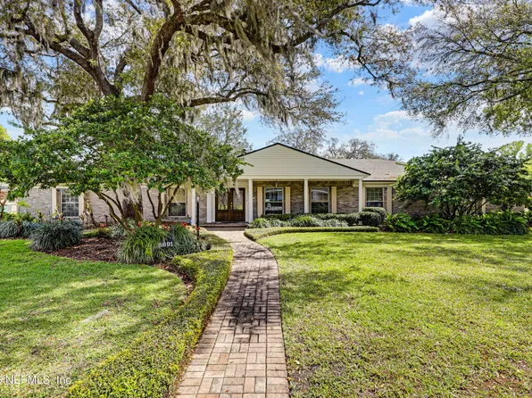 8691 SAN SERVERA Drive W, Jacksonville, FL 32217