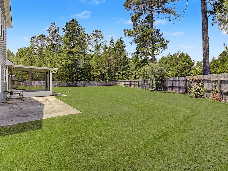 151 Lincoln Way NE — Photo 38