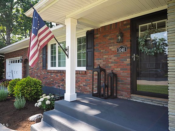 5th image of 1040 John Alden Lane