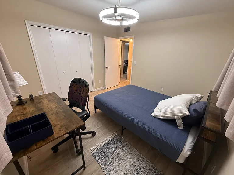 2821 E Presidio Rd — Photo 22