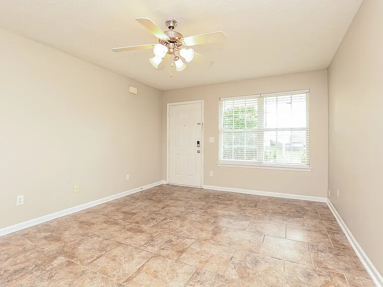 174 Howard Woody Dr — Photo 5