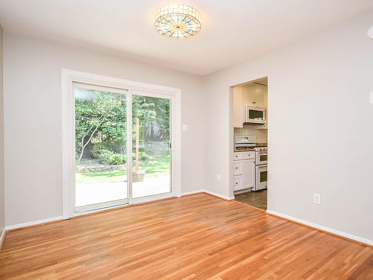 4805 Willet Dr — Photo 9