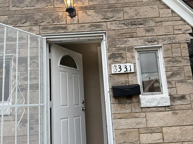 8331 Whitcomb St — Photo 1