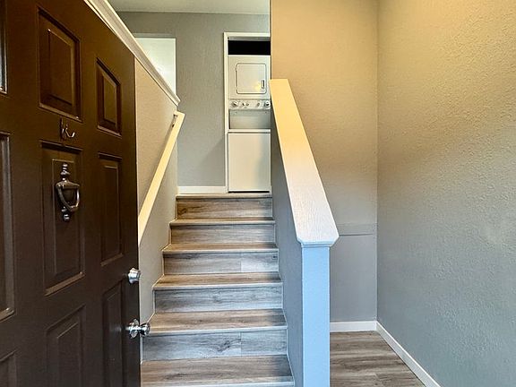 2nd image of 916 207th Pl SE Unit A