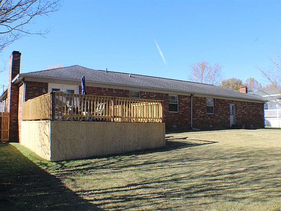 5th image of 108 Golf Cart Dr