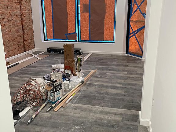 3rd image of 2814 Master St Front 1