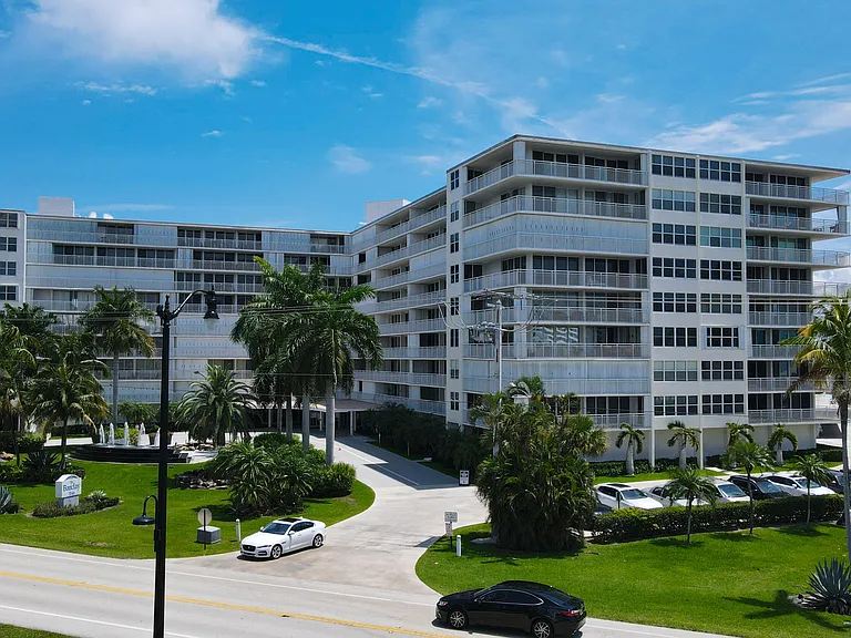 3546 S Ocean Blvd #818 — Photo 27
