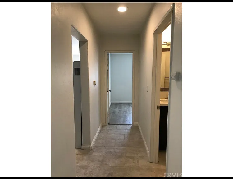 3897 Pontiac Ave — Photo 9