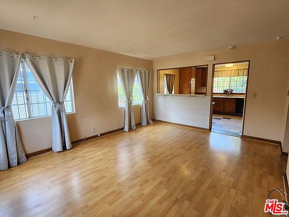 5th image of 12821 Panama St