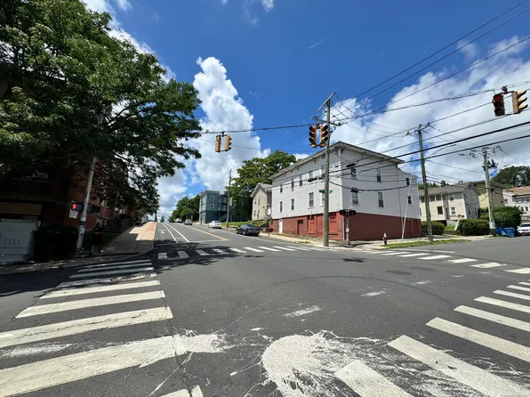 86 North Street, New Britain, CT 06051
