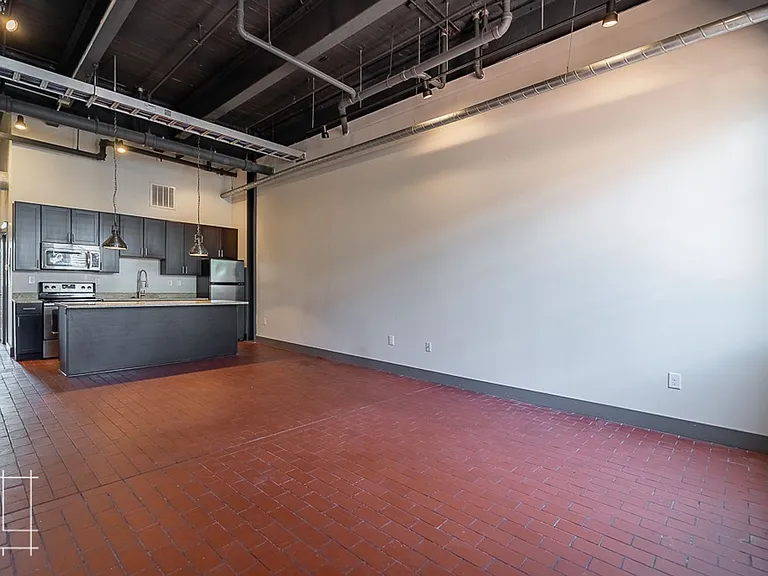 Wonder Bread Lofts — Photo 36