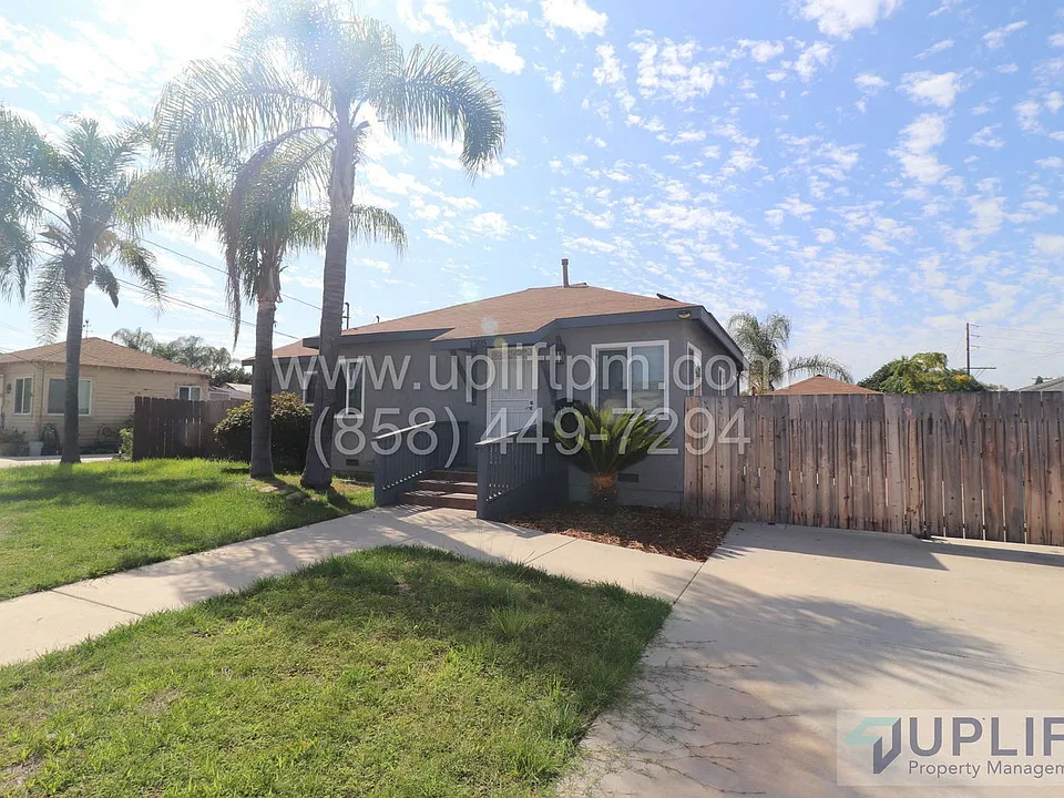 1205 Peach Ave