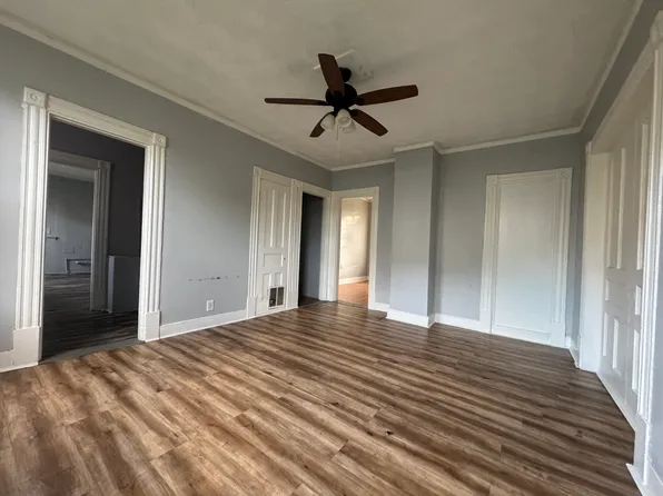 244 Orange St #1, Waterbury, CT 06704