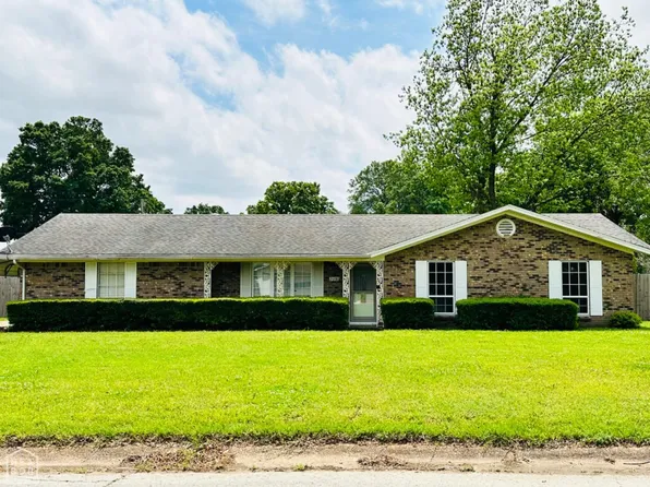 2608 Melody Ln, Newport, AR 72112