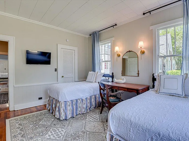 2350 Wrightsboro Rd — Photo 30