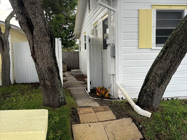 Entrance to west back yard