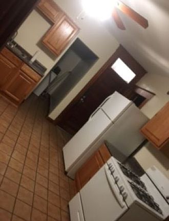 2nd image of 64 Farmington Ave APT 1