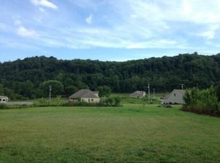 Price Rd, Elizabethton, TN 37643